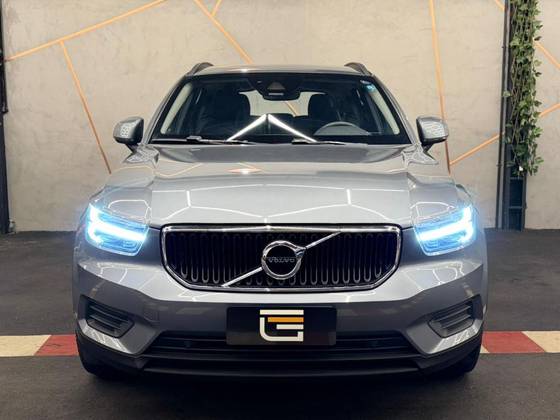 VOLVO XC40 2.0 T4 GASOLINA GEARTRONIC
